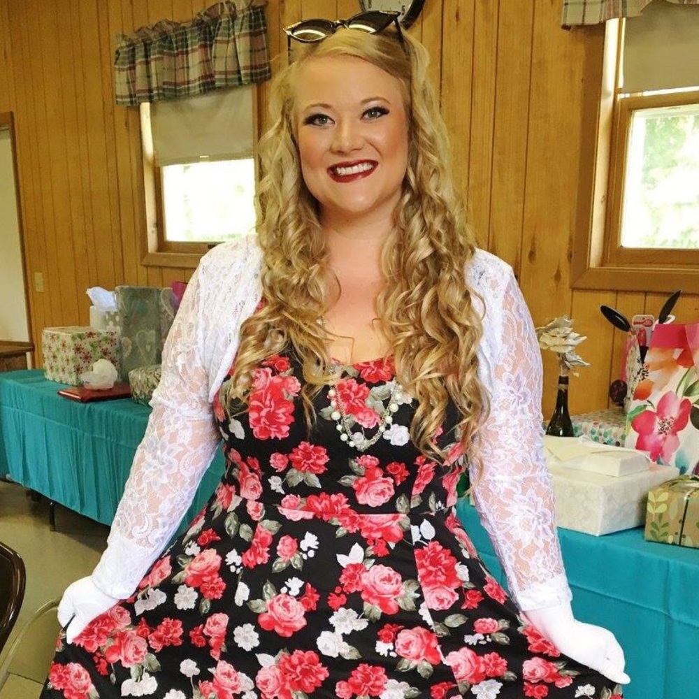 Hello & Welcome to Kari’s Repeat Boutique! 🤗💖